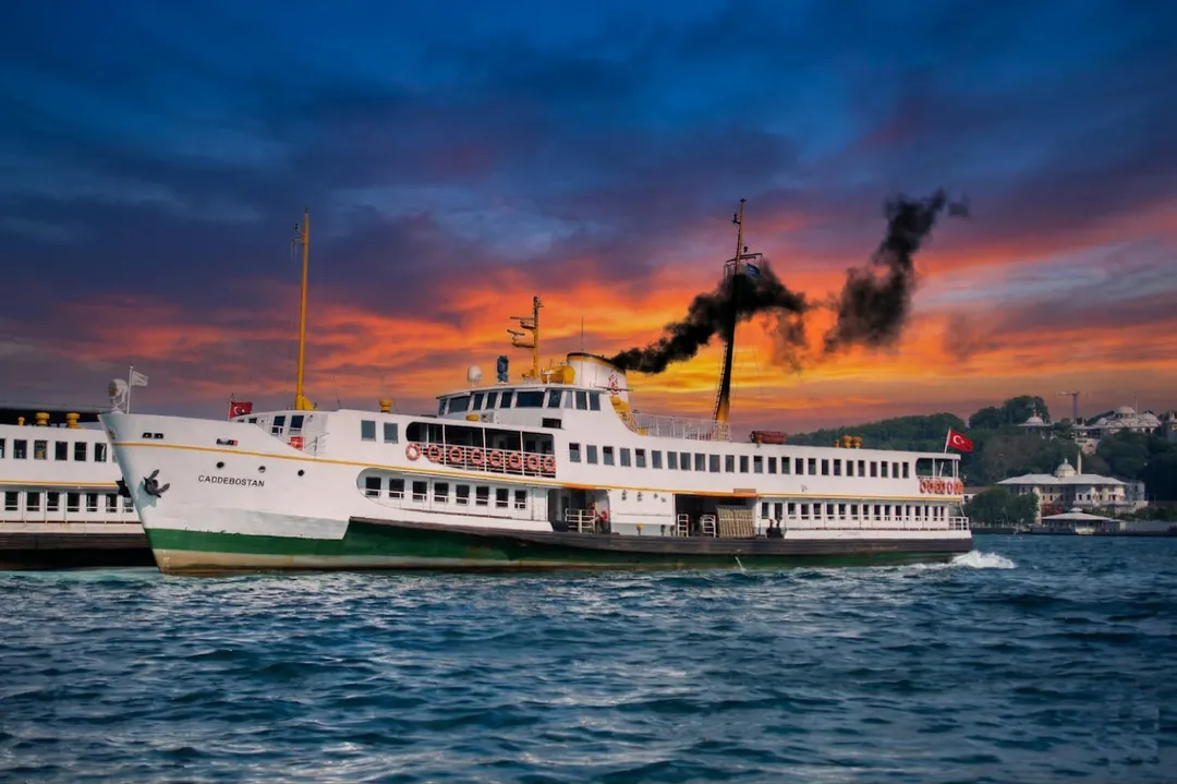 Crucero por el Bósforo incluido en el viaje a Estambul todo incluido desde Sevilla