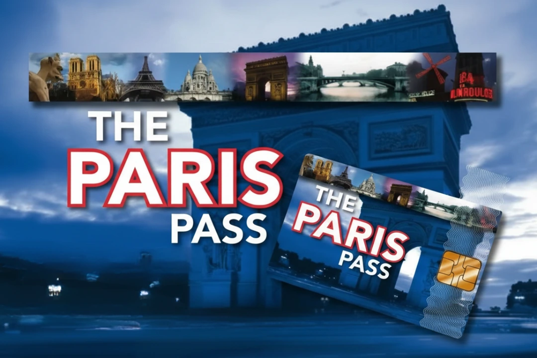 Diseño gráfico de la tarjeta Paris Pass con chip frente al Arco del Triunfo y collage de monumentos parisinos icónicos.